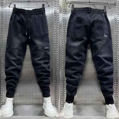 Men Black Slim Fit Cropped Harem Pants with Embroidered Stitching