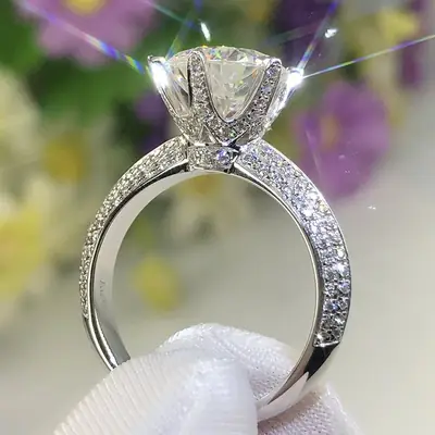 Luxury Six-Claw Moissanite Ring 18K White Gold