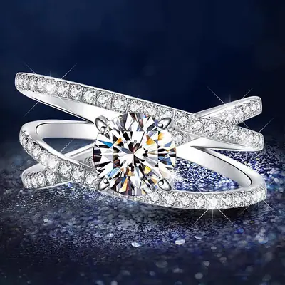Clearance Moissanite Women's Diamond Ring Platinum Pt950