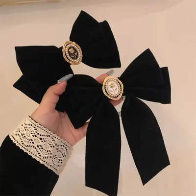 Rich Velvet Rose Bow Hairpin with Gold Embroidery