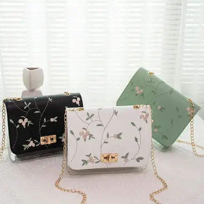 White Antique Embroidered Shoulder Bag with Chain