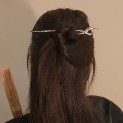 Retro Fishtail Hairpin with Ancient Cross Design