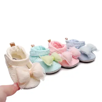 Baby Embossed Bow Shoes Soft Sole Green Light