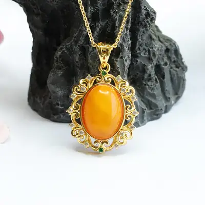 Natural Amber Pendant Necklace for Women Gold Plated