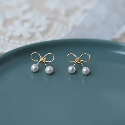 Natural Freshwater Pearl Earrings for Women