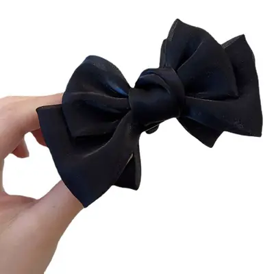 Elegant Bow Back Clip for Women 2025