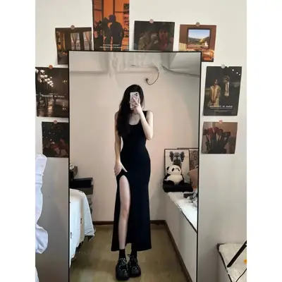Black Hip-Hugging Slim Fit Dress for Girls 2025
