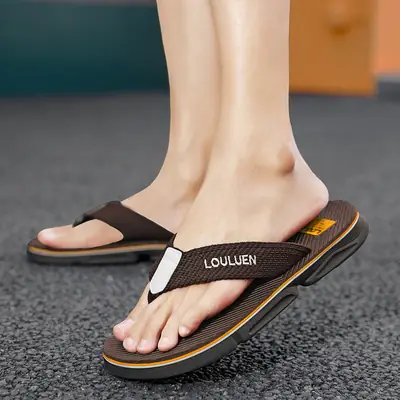 2026 Summer Flip-Flops for Men, Casual Trendy Non-Slip Stylish Outdoor Sandals