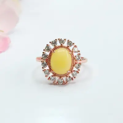 Guan Yu Yellow Honey Ring with Diamond Set