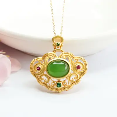 Guan Yu Jade Pendant Necklace Green Crystal Russian Material
