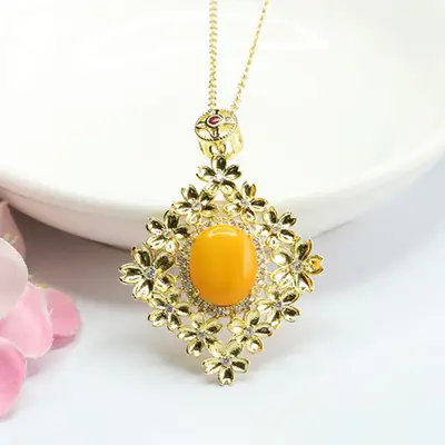 Yellow Amber Flower Necklace for Women Gold Plated