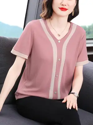 40yo Women Pink V-Neck T-Shirt Large