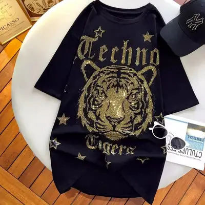 Women's Black Heavy Diamond Tiger Head T-Shirt