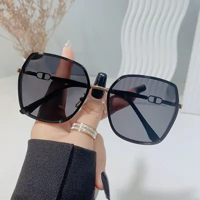 Women's UV400 Sunglasses with Gold Frame