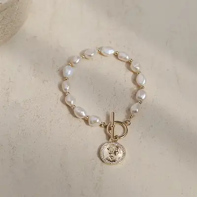 Women's Baroque Pearl Bracelet Cold Style Jewelry