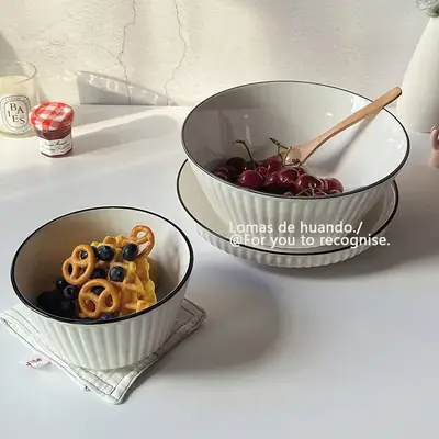 Scandinavian White Bowl 1300ml Vertical Pattern