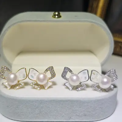 Dan Peach Pearl Earrings Gold Plated with Sparkle