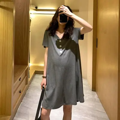Pregnant Women's Grey V-Neck Mid-Long T-Shirt Large