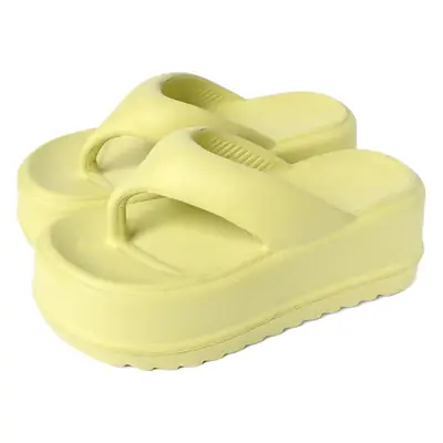 Women's Thick Bottom Slippers for Outer Wear Summer New Korean Style Clip Flip Flops Casual Comfortable High Heel Slippers