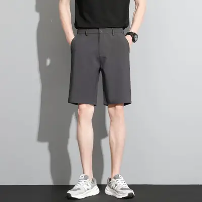 Men Black 5-Point Slim Fit Shorts Korean Style