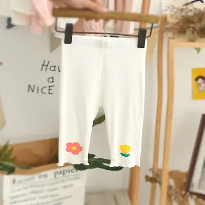 Baby Pink Floral Leggings Slim Fit Girls Capri Pants