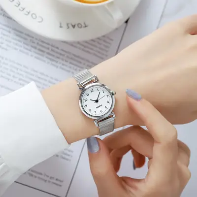 Women's Silver Mesh Quartz Watch with Pin Buckle