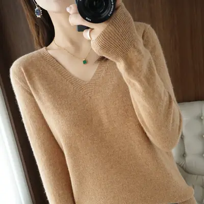 Korean Style V-Neck Cashmere Sweater Green
