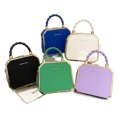 Women's Gold Chain Crossbody Shoulder Bag