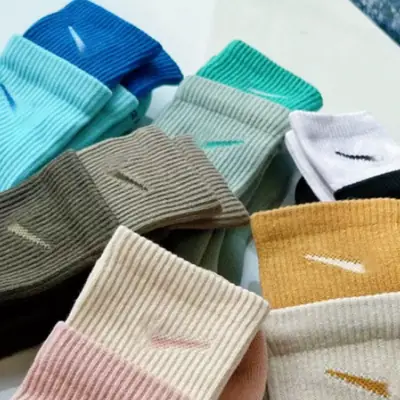 Socks for Women, Double Ruffled Mouth Colorful Matching Mid-Tube Fake Two-Piece Men's Sports Basketball Socks for Couples Ins Trendy Colorfulful Socks
