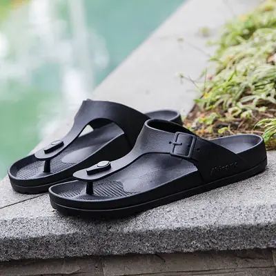 2019 New Summer Flip-flops Men's Sandals and Slippers Rubber Sole Non-slip Trendy Casual Solid Color Beach Shoes