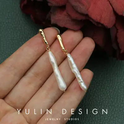 Light Luxury Women's Pearl Earrings Gold Plated