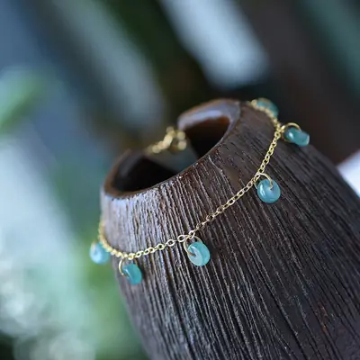 Natural Jade Blue Beads Bracelet with Ice Through Design