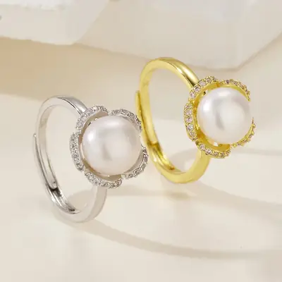 Women's Pearl Flower Adjustable Ring with Zircon Opening