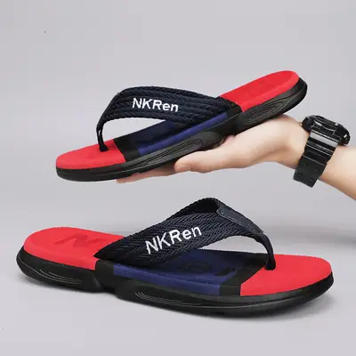 Flip-flops for Men 2023 New Summer Versatile Trendyy Outdoor Lightweight Slippers for Outer Wear Flip-flops Soft-soled Beach Sandals