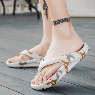 Cross-border Summer New Flip-flops Men's Outdoor Wear Beach Thick-soled Trendyy Large Size K-style Sandals Men's Outdoor Slippers
