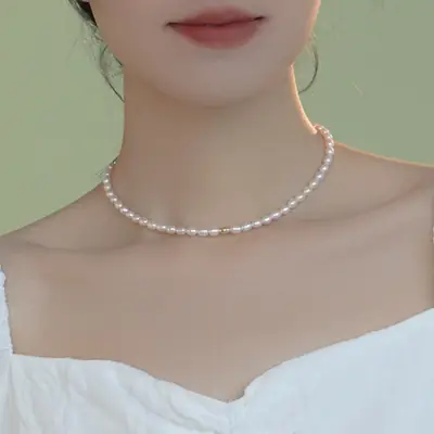 Women's Pearl Necklace with Baroque Design