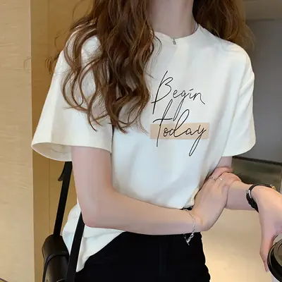 Women Printed T-Shirt Red Shorts Set 2025