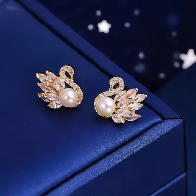 Natural Freshwater Pearl Swan Ear Stud Earrings for Women