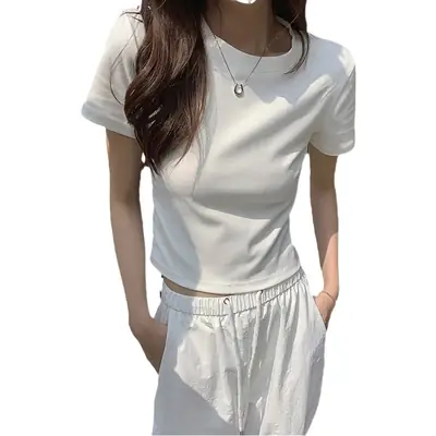 Black Slim Fit T-Shirt for Women Summer Casual Wear