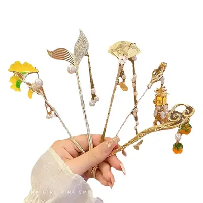 Women's Japanese Ginkgo Hairpin with Pearl Drop
