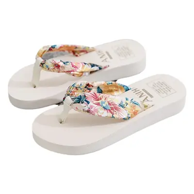 Summer Women's Casual Thong Flip-Flops Flat Heel Fashionable Bohemian Beach Shoes Non-Slip Platform Sandals