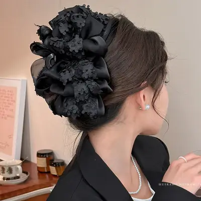 2023 New High-end Black Hairpin with Shark Clip