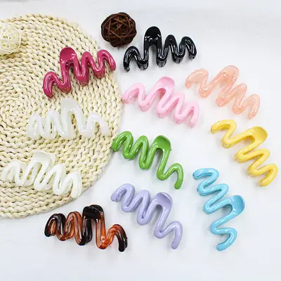 Cream Color Wave Grip Hair Clips 2023