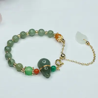 Guan Yu Jade Leaf Bracelet Green Oil Gourd Leaf for Women
