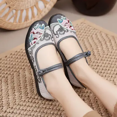 Women's Embroidered Net Mother Shoes Grey White Non-Slip Soft Sole