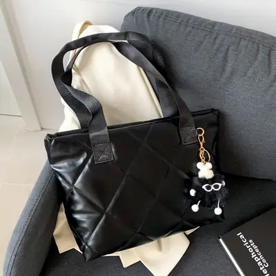 Black Quilted Women's Shoulder Bag 2023 New Style