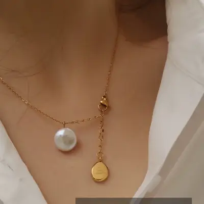 Natural Pearl Two-Wear Pendant Necklace with Light