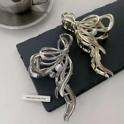 2023 New Pearl Wave Shark Clip High Sense Back Head Large Women's Internet Celebrity Summer Hairpin