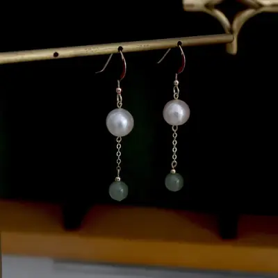 Vintage Pearl Earrings for Girls Fashion Ear Hooks
