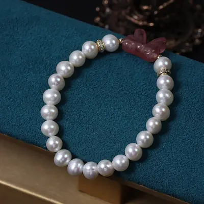 French Retro Pearl Bracelet with Butterfly Charm